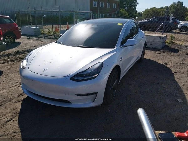Tesla Model 3, снимка 4 - Автомобили и джипове - 56198887