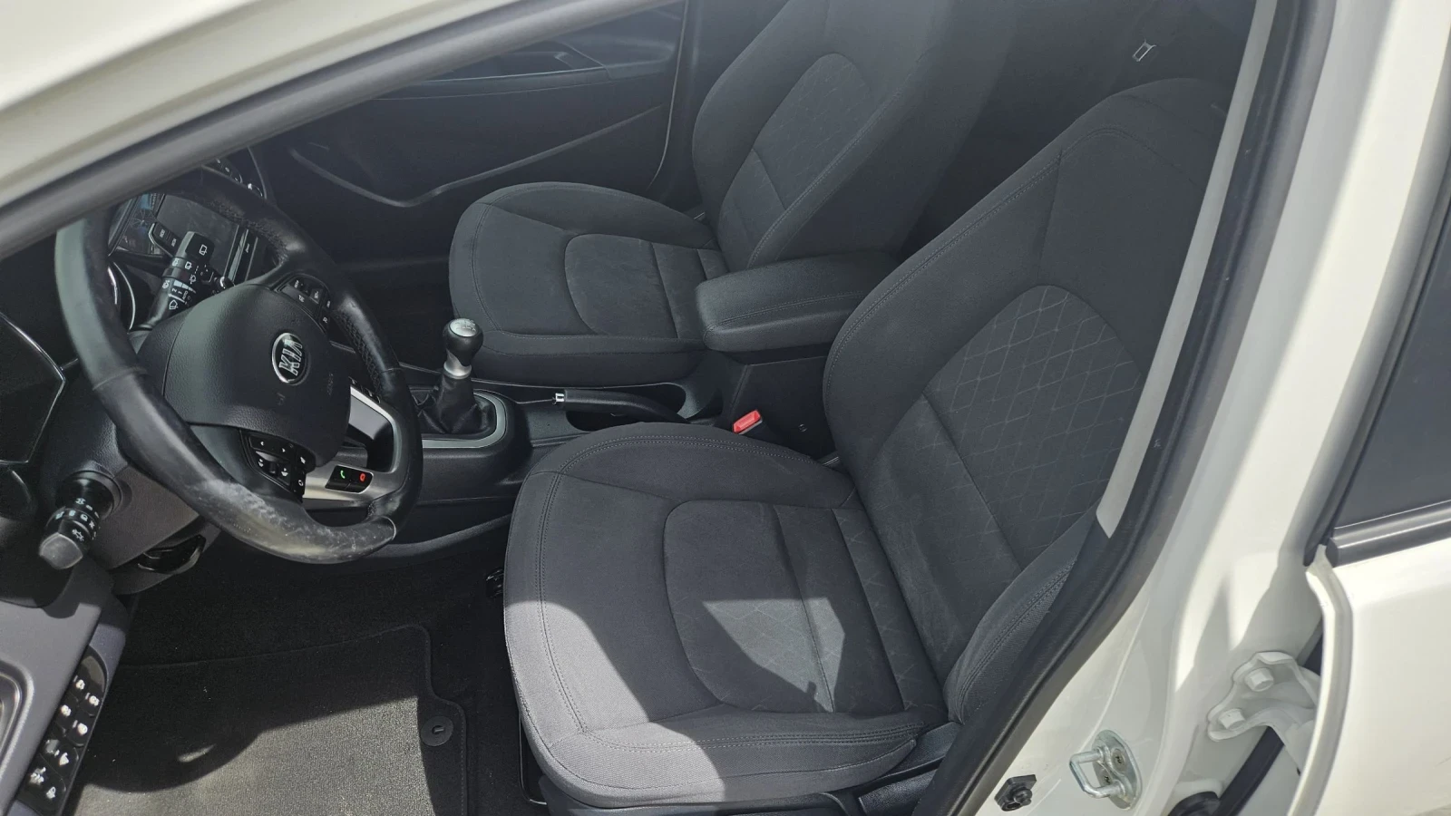Kia Rio 1.3i - изображение 7