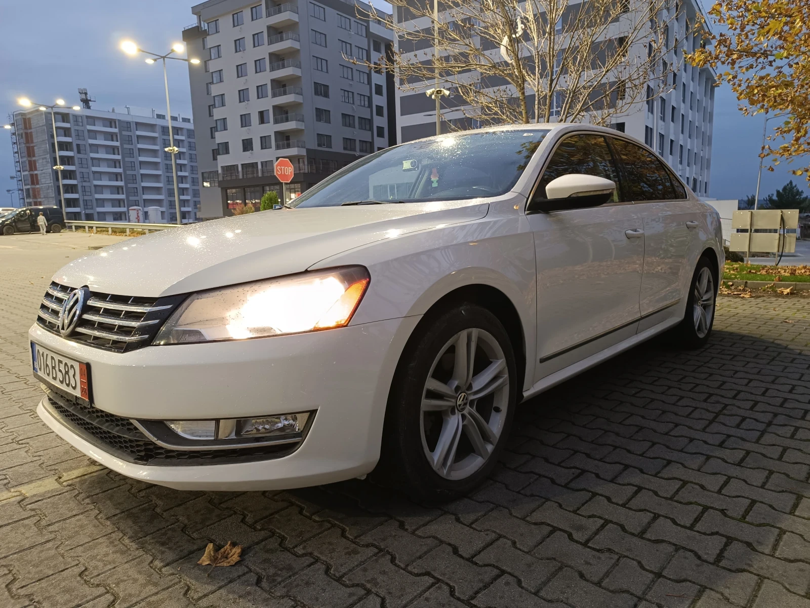 VW Passat 2.0 AVTOMAT NAVI | Mobile.bg   2