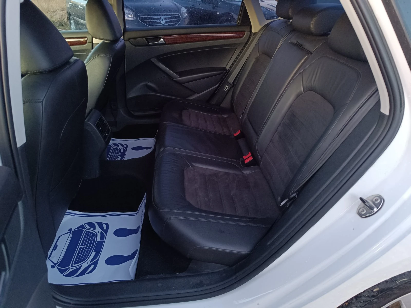 VW Passat 2.0 AVTOMAT NAVI | Mobile.bg   16