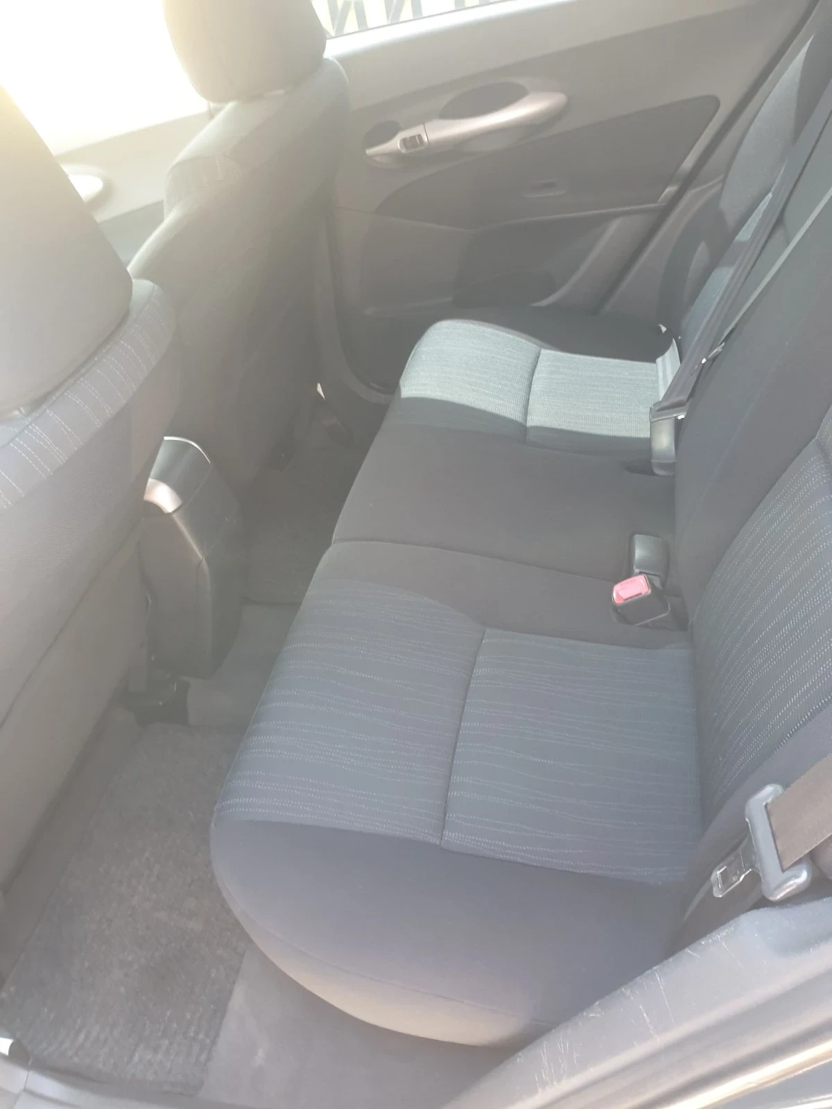 Toyota Auris  - изображение 8