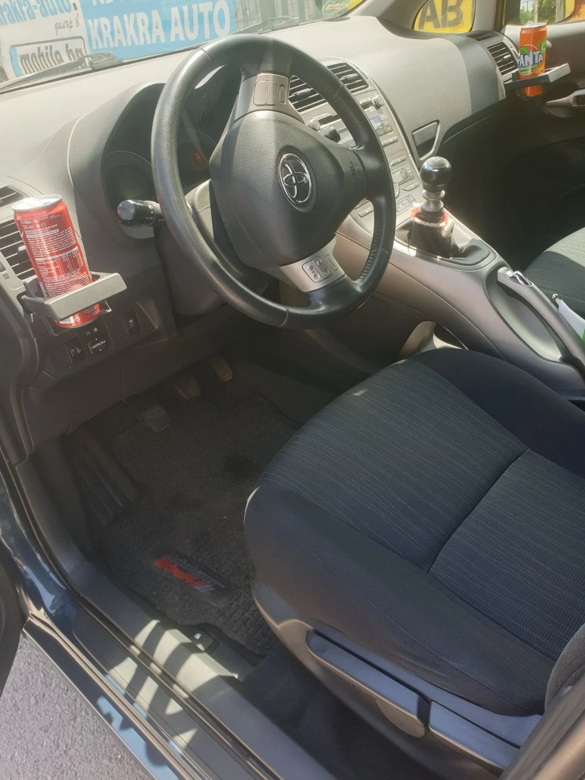 Toyota Auris  - изображение 7