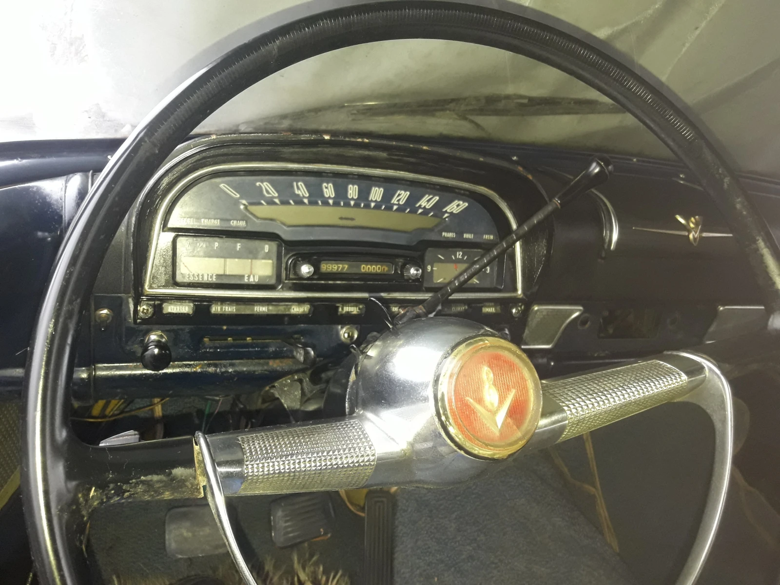 Simca Shambord Vedette - изображение 10