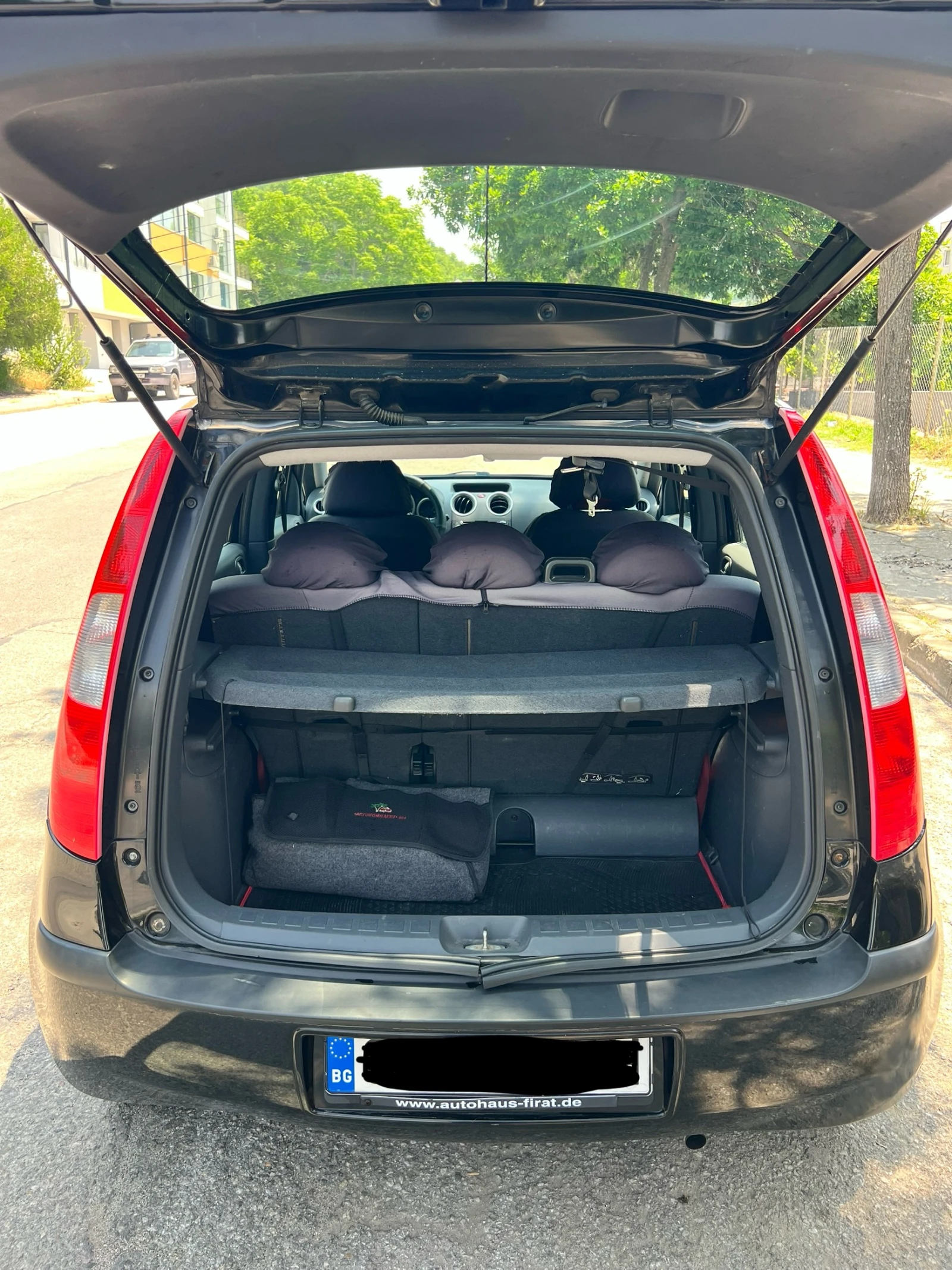 Mitsubishi Colt зимни гуми + всичко платено   - изображение 8