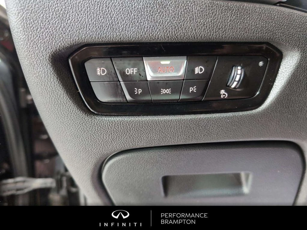 BMW 330 * xDrive NA * CARFAX * ���� �� �� | Mobile.bg � ����������� 12