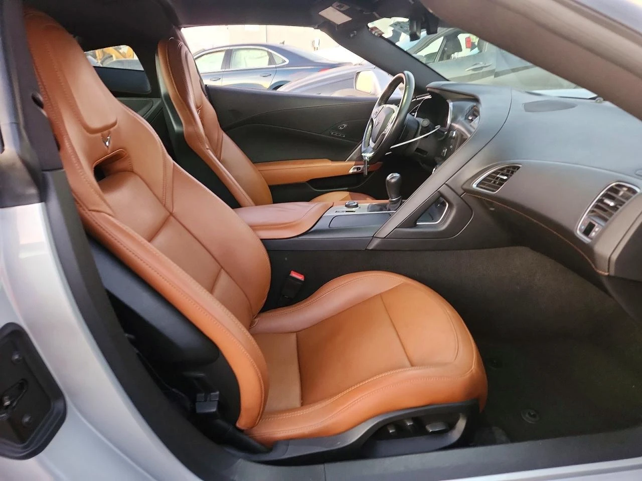 Chevrolet Corvette 6.2l Stingray Z51 2Lt - изображение 10