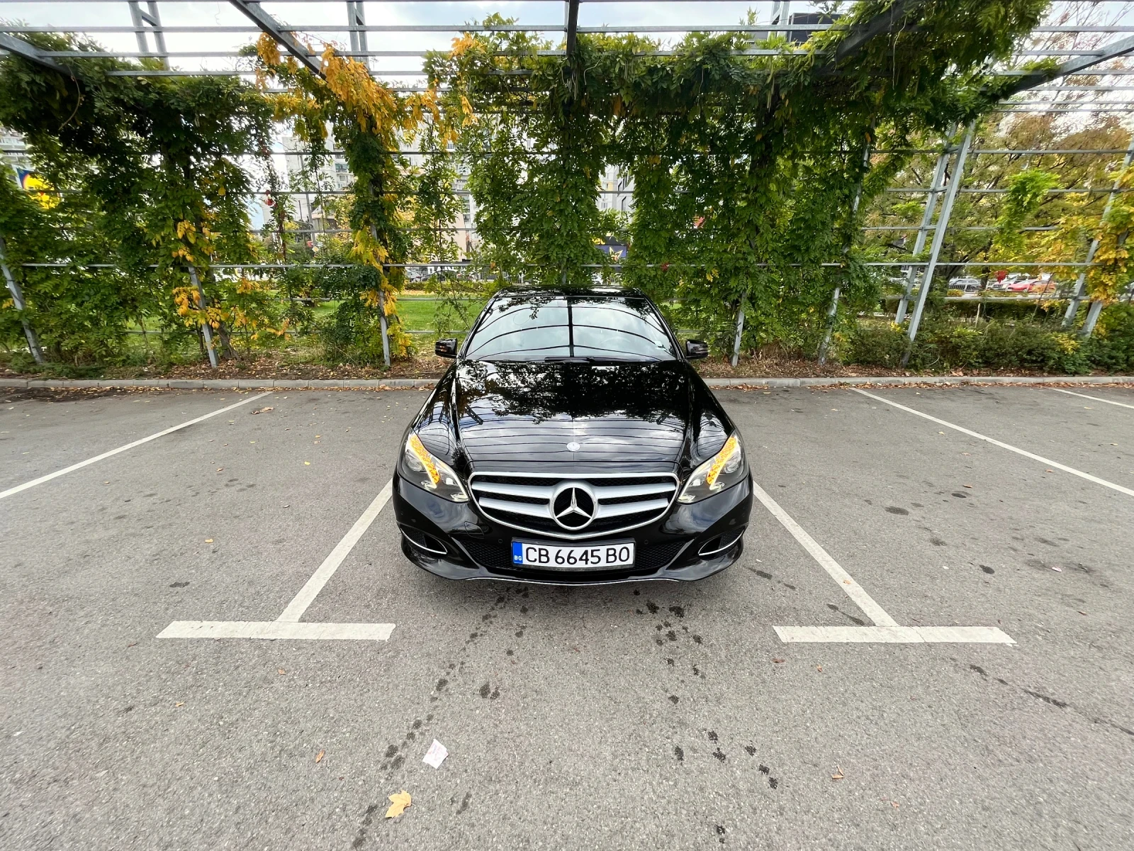 Mercedes-Benz E 200, снимка 10 - Автомобили и джипове - 53796514