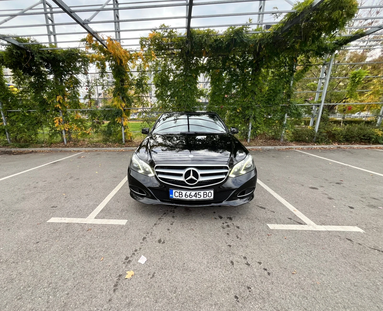 Mercedes-Benz E 200, снимка 5 - Автомобили и джипове - 53796514