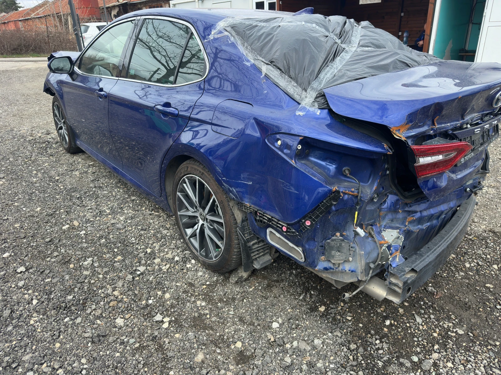 Toyota Camry 2.5 hybrid 218�� �� �����! | Mobile.bg � ����������� 3