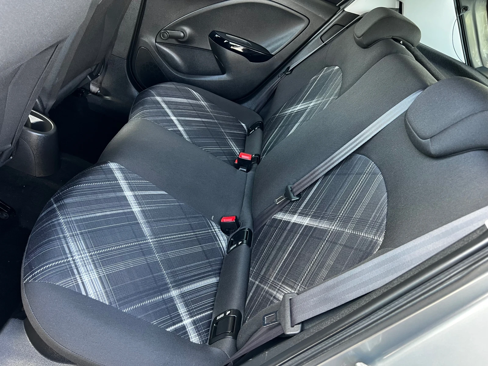 Opel Corsa 1.4i-90кс 16V GPL / фабрична газ COSMO EURO6B KTEO, снимка 10 - Автомобили и джипове - 54431828