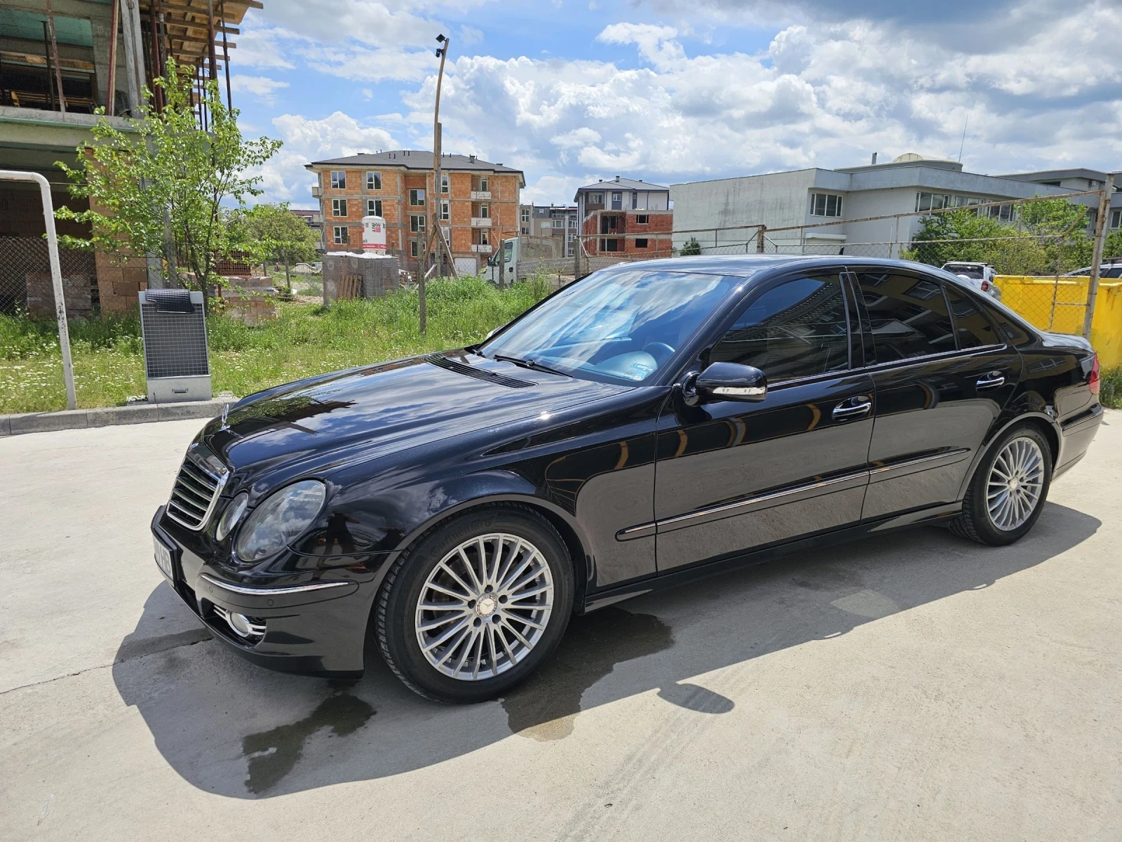 Mercedes-Benz E 220