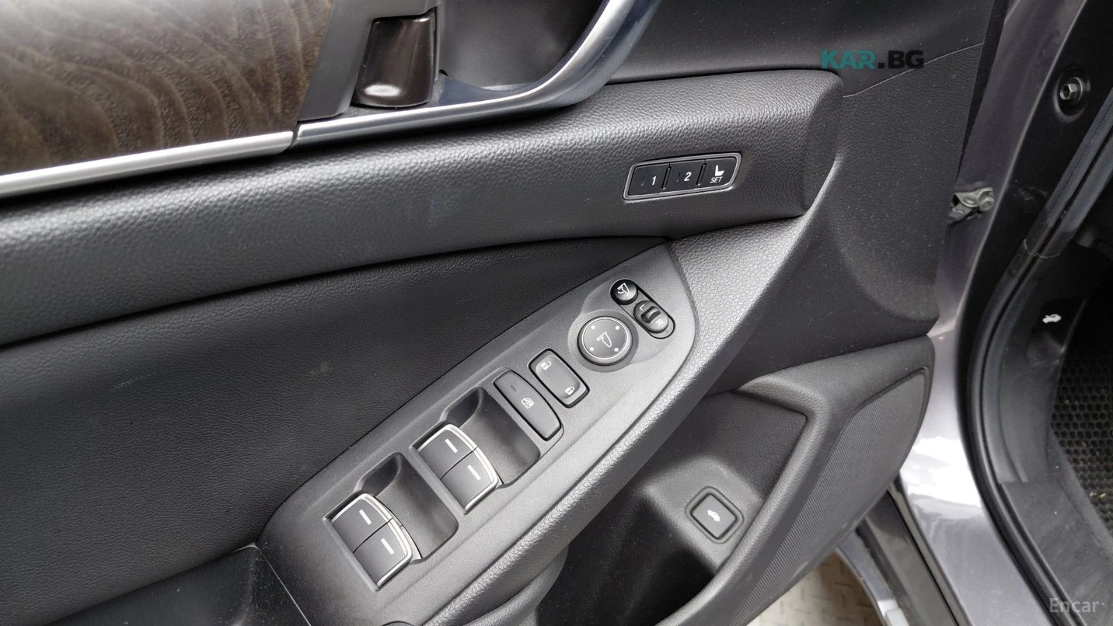 Honda Accord 2.0 Hybrid Touring* КОЖА* НАВИ* ПАНО, снимка 13 - Автомобили и джипове - 55398296