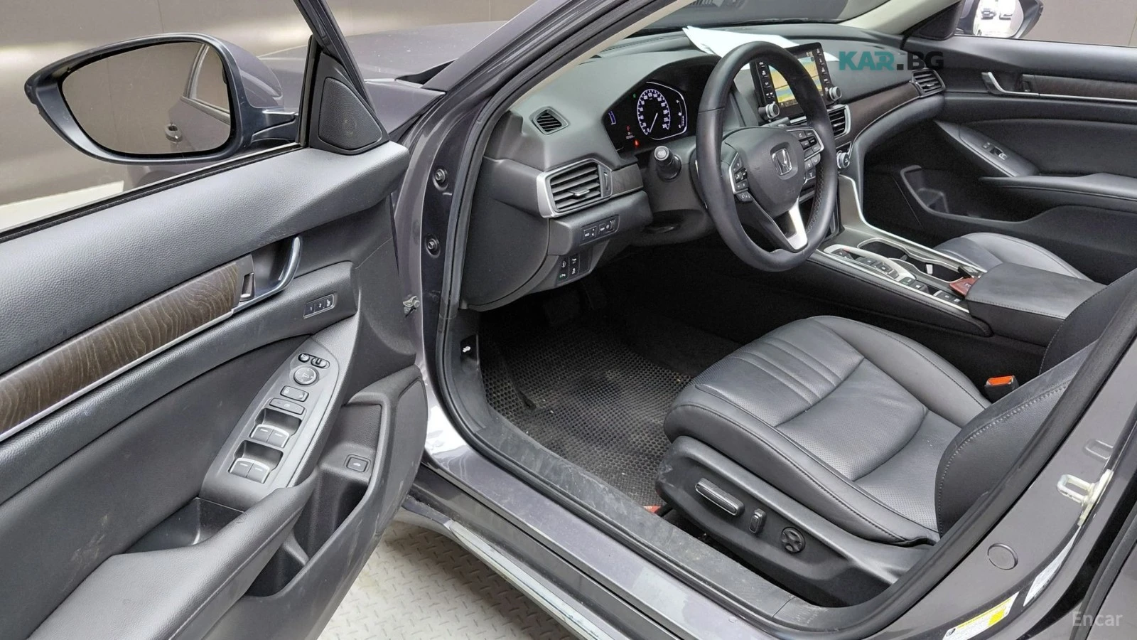 Honda Accord 2.0 Hybrid Touring* КОЖА* НАВИ* ПАНО, снимка 8 - Автомобили и джипове - 55398296