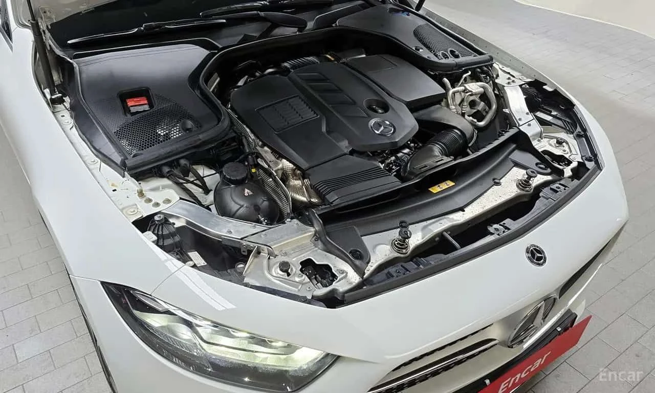 Mercedes-Benz CLS 300 d AMG Line * ОПЦИЯ ЗА ФИНАНСИРАНЕ, снимка 6 - Автомобили и джипове - 55571084