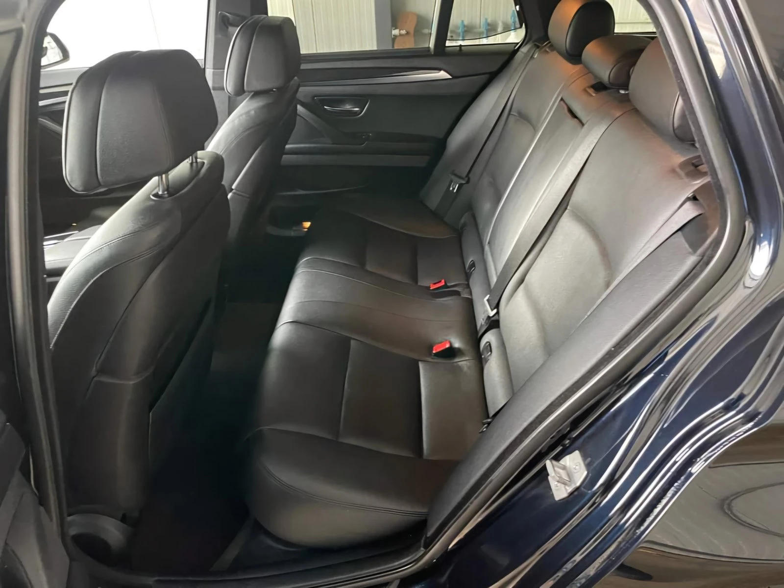 BMW 530 Facelift* M-sport* Панорама, снимка 7 - Автомобили и джипове - 56116656
