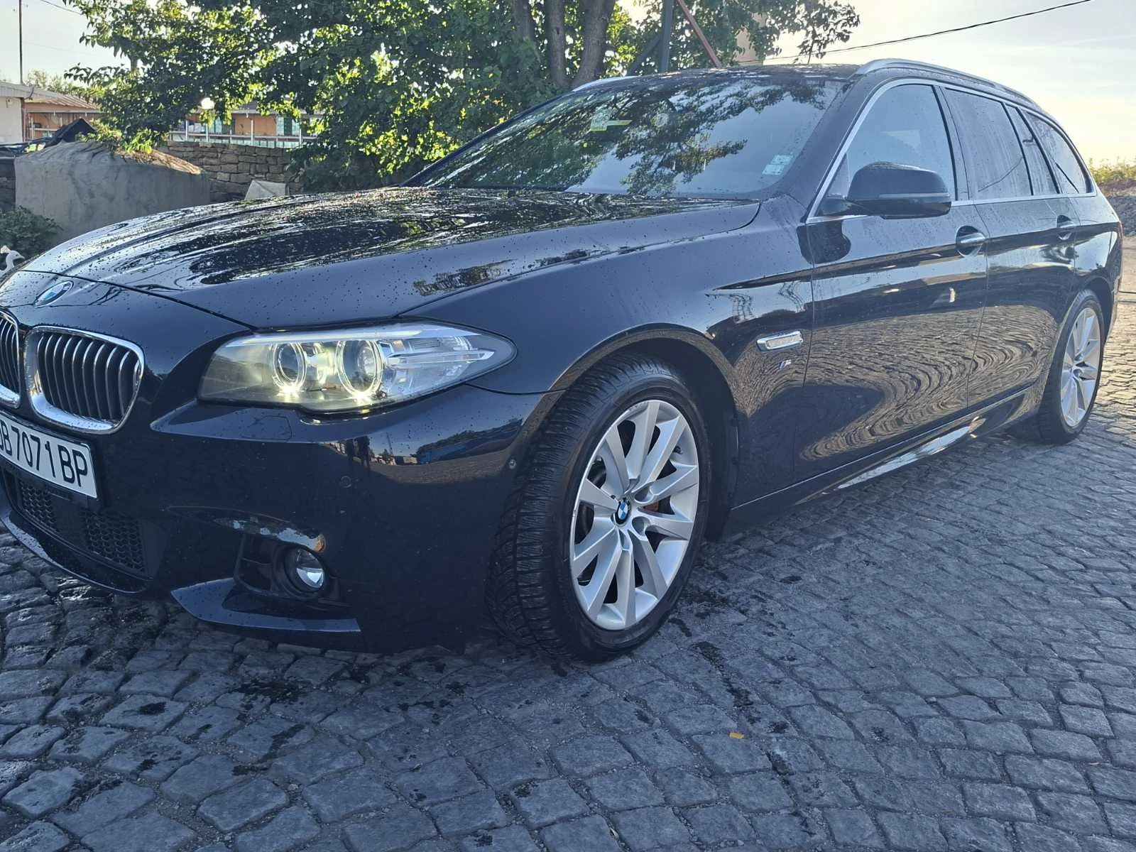 BMW 530 Facelift* M-sport* Панорама, снимка 4 - Автомобили и джипове - 56116656