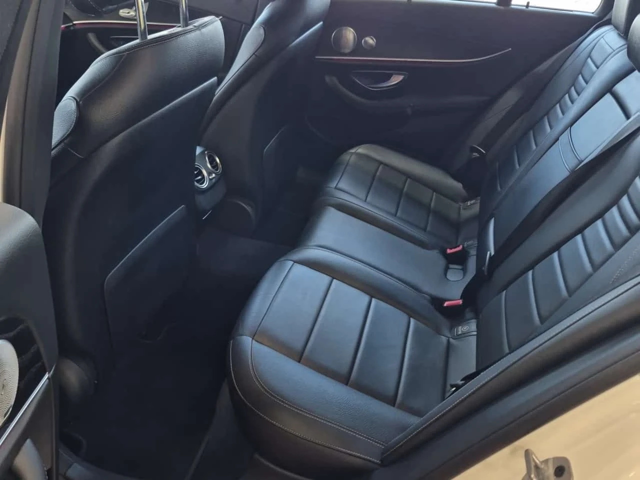 Mercedes-Benz E 450 4MATIC * AMG * CARFAX *  | Mobile.bg � ����������� 11