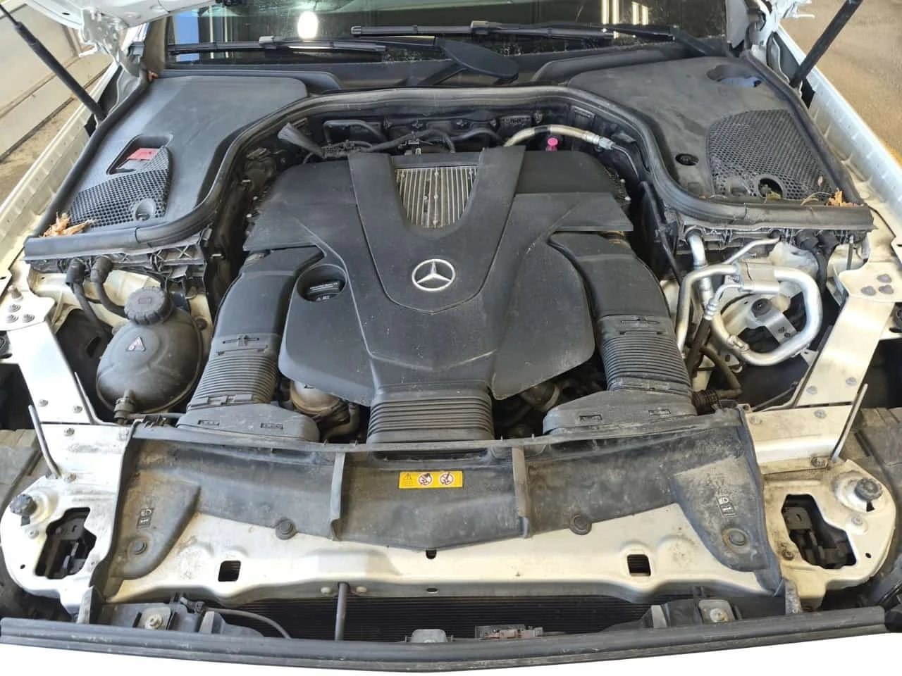 Mercedes-Benz E 450 4MATIC * AMG * CARFAX *  | Mobile.bg � ����������� 17