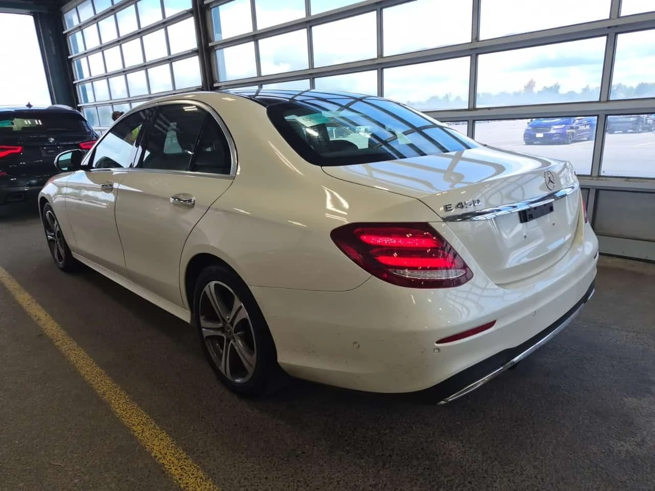 Mercedes-Benz E 450 4MATIC * AMG * CARFAX *  | Mobile.bg � ����������� 4