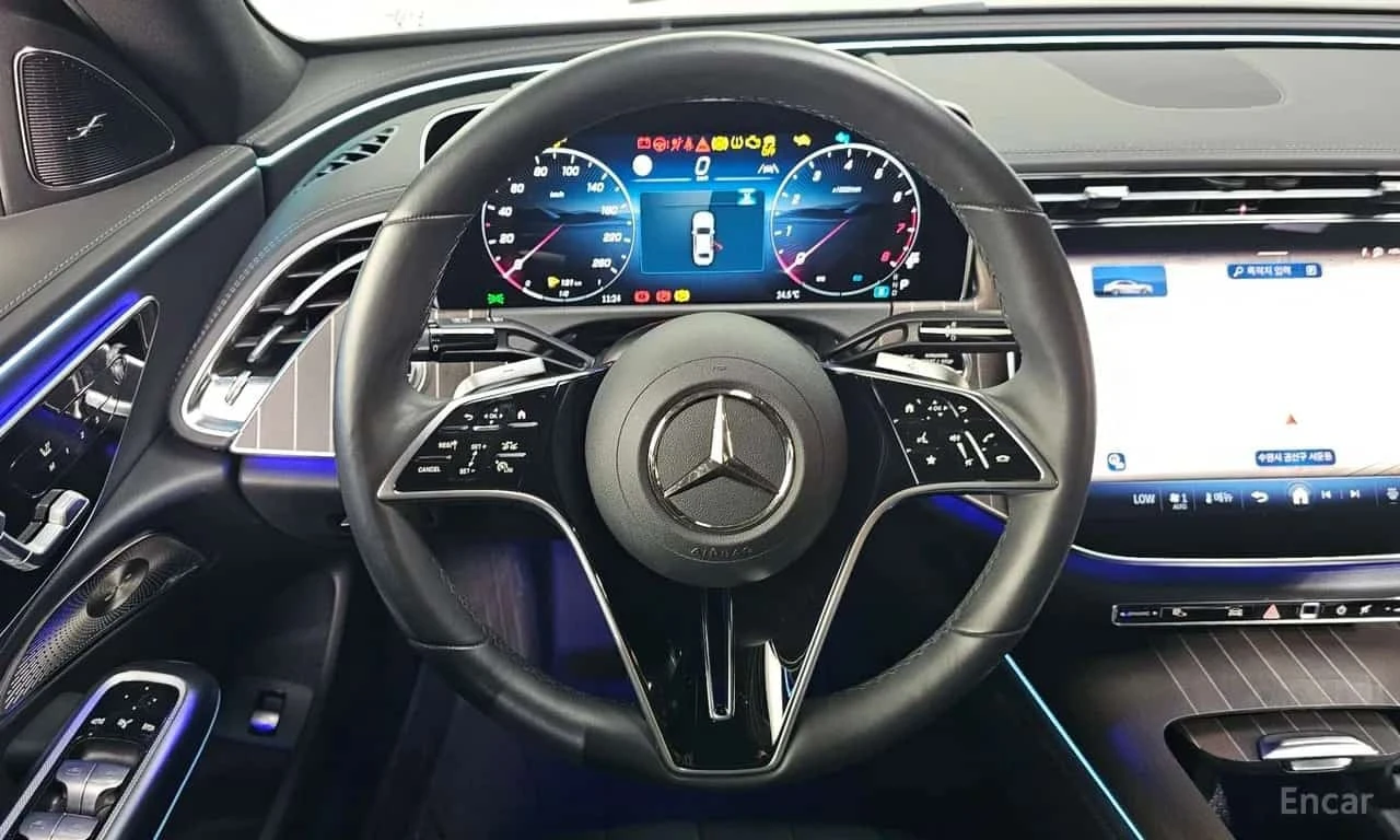 Mercedes-Benz E 300 4MATIC Exclusive /ОБДУХВАНЕ/ПАНОРАМА/ДИСТРОНИК/360, снимка 4 - Автомобили и джипове - 56239186