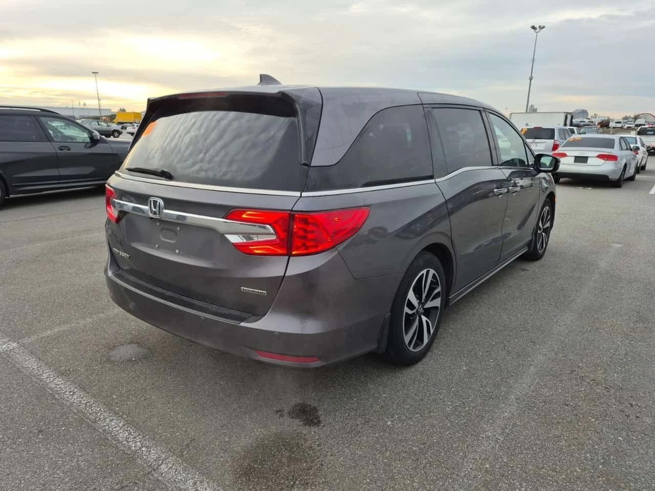 Honda Odyssey * Touring * CARFAX * ����������� | Mobile.bg � ����������� 3