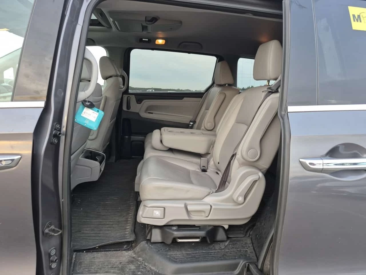 Honda Odyssey * Touring * CARFAX * ����������� | Mobile.bg � ����������� 12