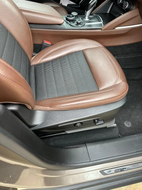 Alfa Romeo Stelvio - 15400 € / 30119.78 лв. - 51076954 10