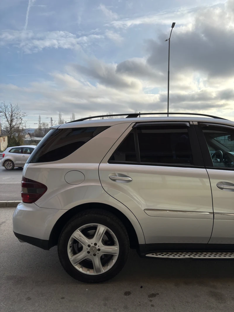 Mercedes-Benz ML 320 CDI, снимка 7 - Автомобили и джипове - 48259005