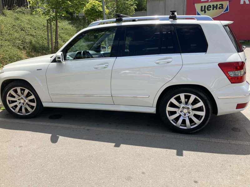 Mercedes-Benz GLK, снимка 8 - Автомобили и джипове - 52634761