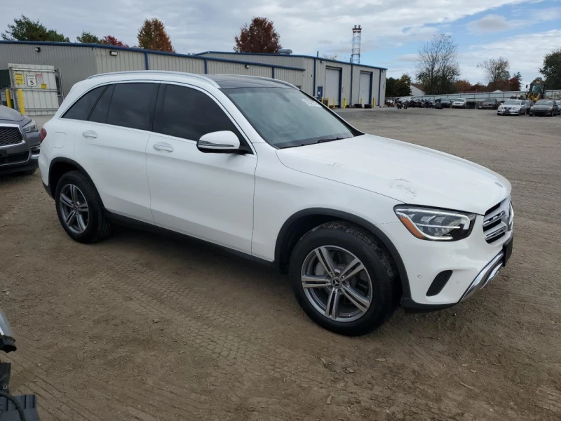Mercedes-Benz GLC 300 4MATIC* Дигитал* Подгреви* Амбиент* , снимка 4 - Автомобили и джипове - 53155197