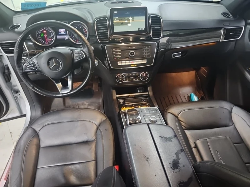 Mercedes-Benz GLE 500 PANO / 360 / PODGREVI / PAMETI / CARFAX, снимка 11 - Автомобили и джипове - 53248155