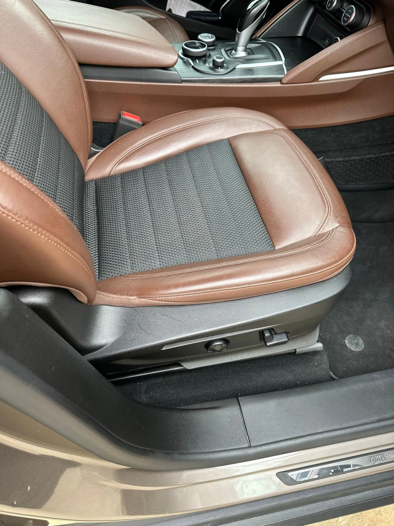 Alfa Romeo Stelvio, снимка 10 - Автомобили и джипове - 53307993