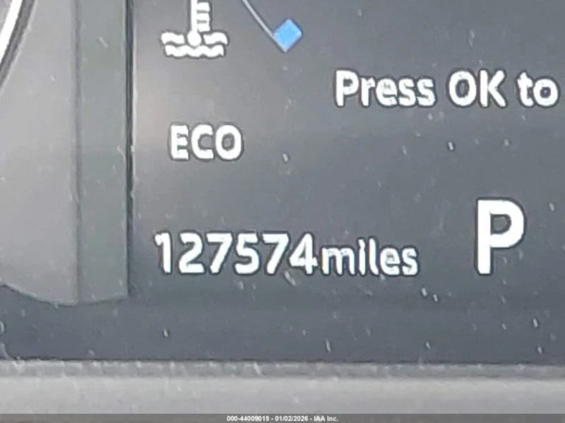 Land Rover Range Rover Velar 2.0L I-4 DI, DOHC, VVT, TURBO, 247HP All Wheel, снимка 8 - Автомобили и джипове - 53576077