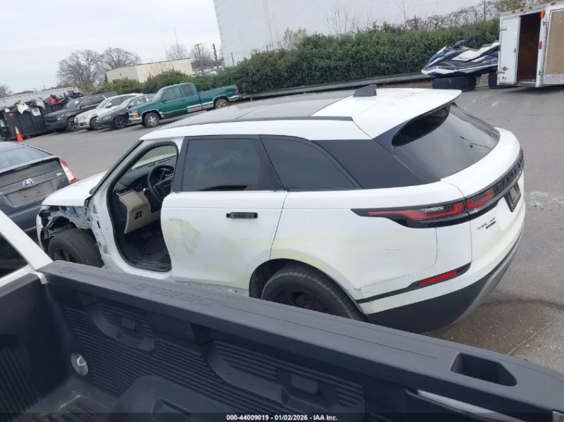 Land Rover Range Rover Velar 2.0L I-4 DI, DOHC, VVT, TURBO, 247HP All Wheel, снимка 7 - Автомобили и джипове - 53576077