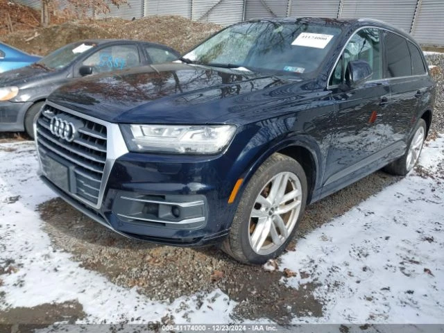 Audi Q7 3.OT* PREMIUM* ДИГИТАЛНО* ТАБЛО* MATRIX* ДИСТРОНИК, снимка 11 - Автомобили и джипове - 48542776