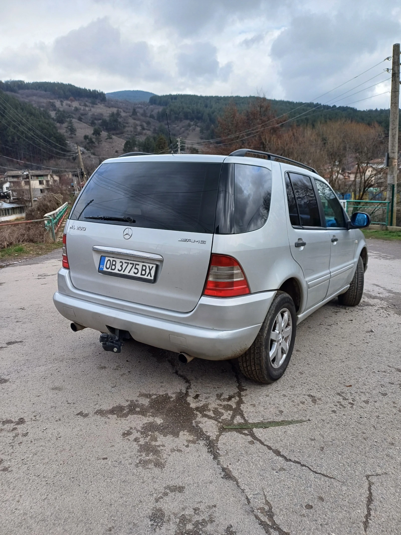 Mercedes-Benz ML 230  - изображение 6