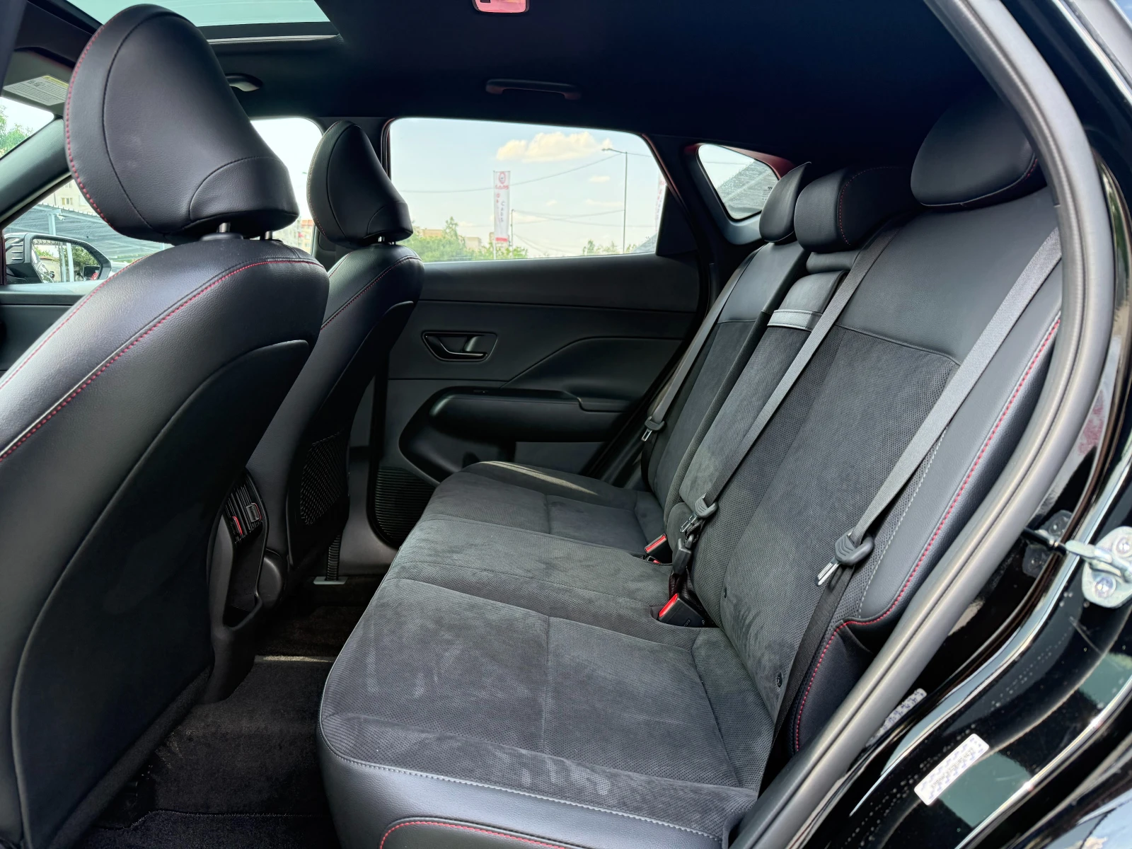 Hyundai Kona N-LINE, 1.6T AWD - изображение 9