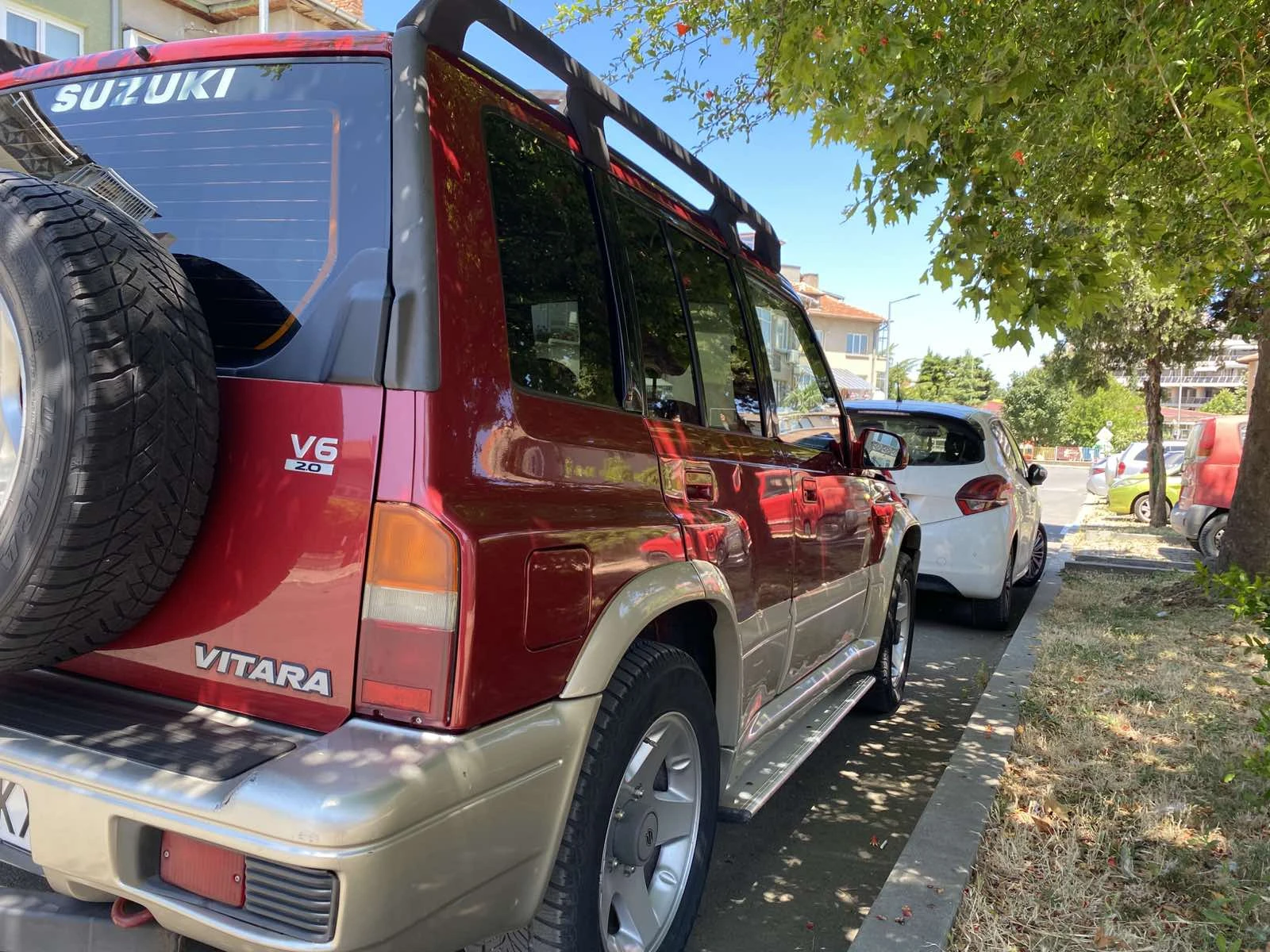 Suzuki Vitara 2.0 V6 - изображение 6