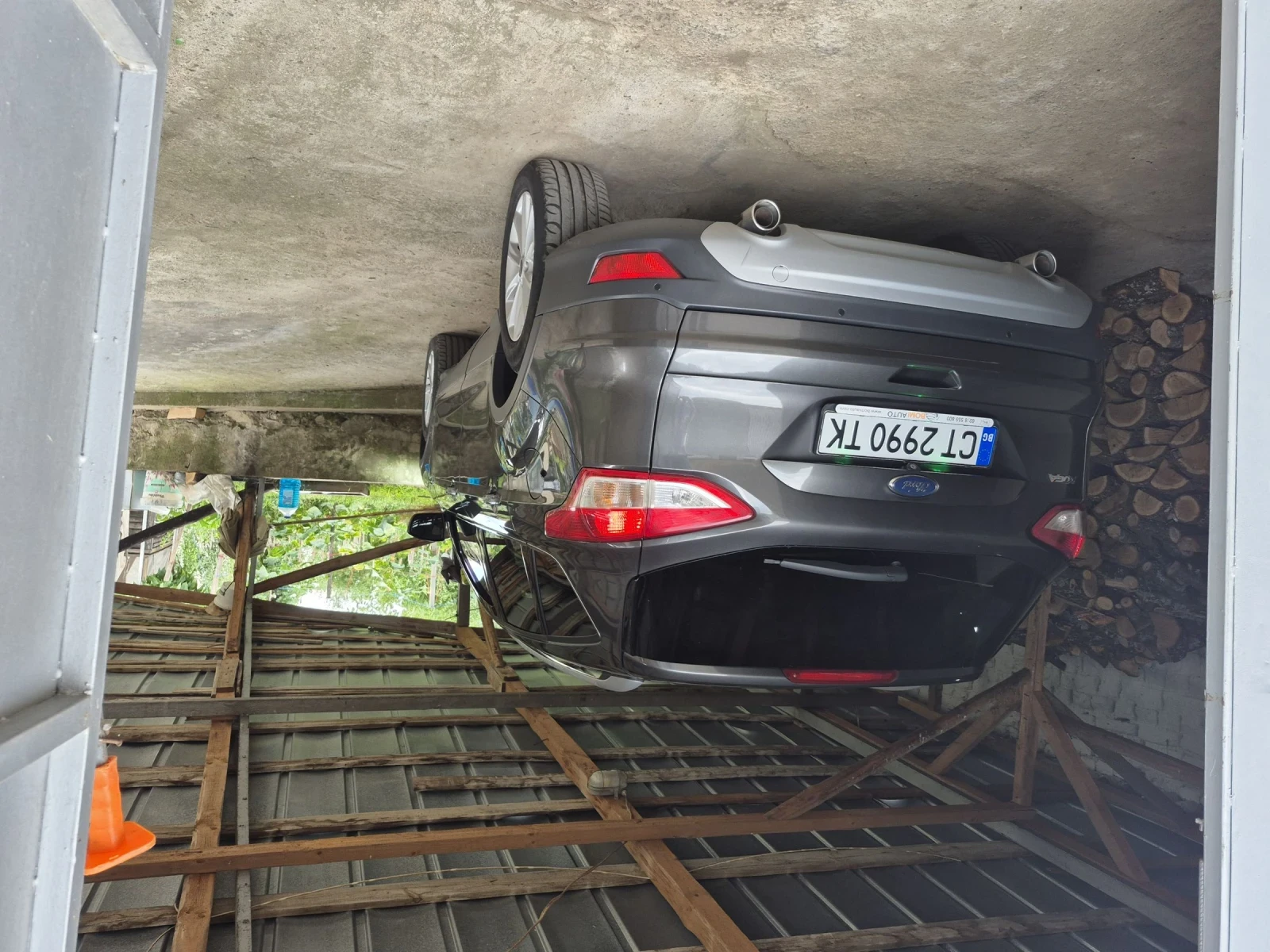 Ford Kuga 2.0 TCDI 4?4 Titanium - изображение 9