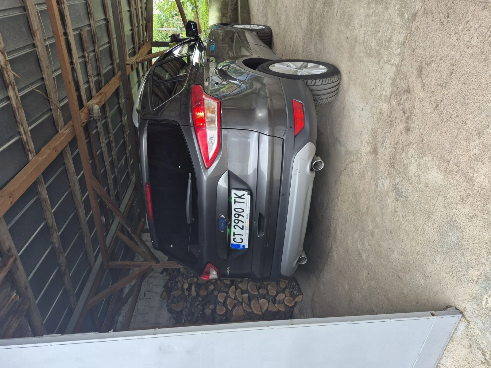 Ford Kuga 2.0 TCDI 4?4 Titanium - изображение 8