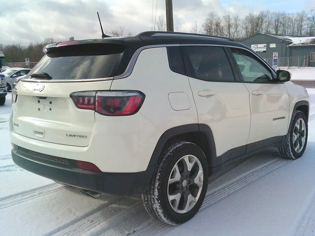 Jeep Compass LIMITED* KEYLESS* ПОДГРЕВ* КОЖА* ЕЛ. СЕДАЛКИ* DIGI - изображение 4