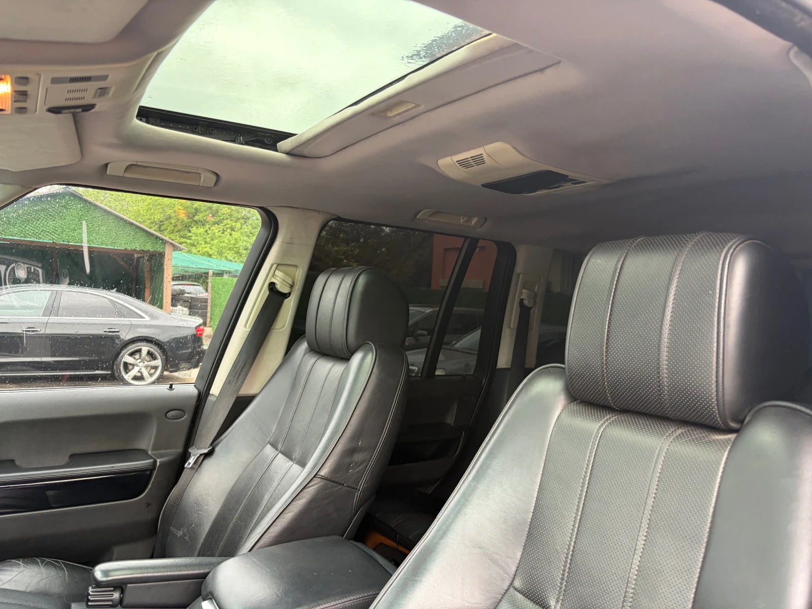 Land Rover Range rover 3.6-vogue, снимка 13 - Автомобили и джипове - 54648421