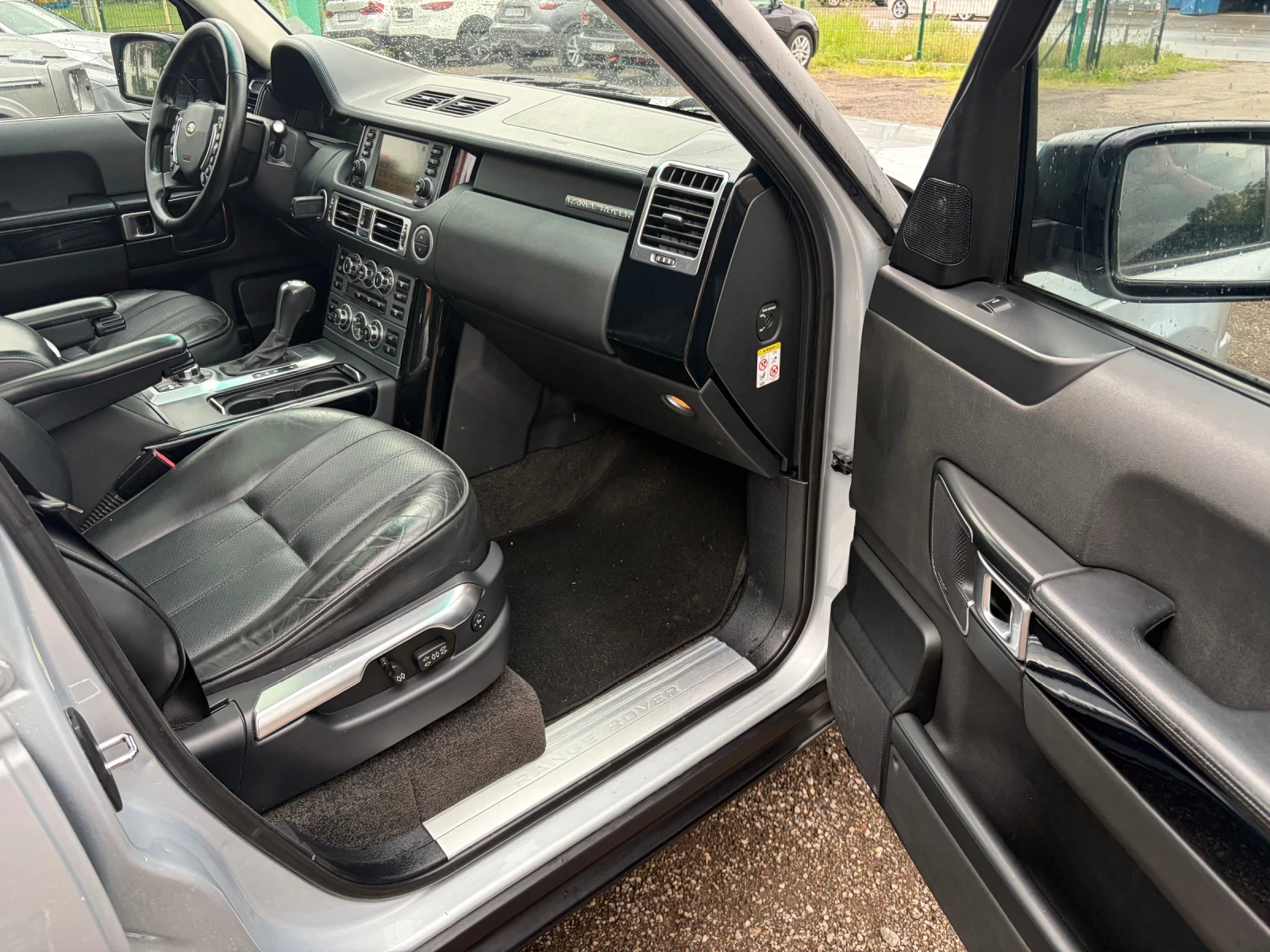 Land Rover Range rover 3.6-vogue, снимка 16 - Автомобили и джипове - 54648421