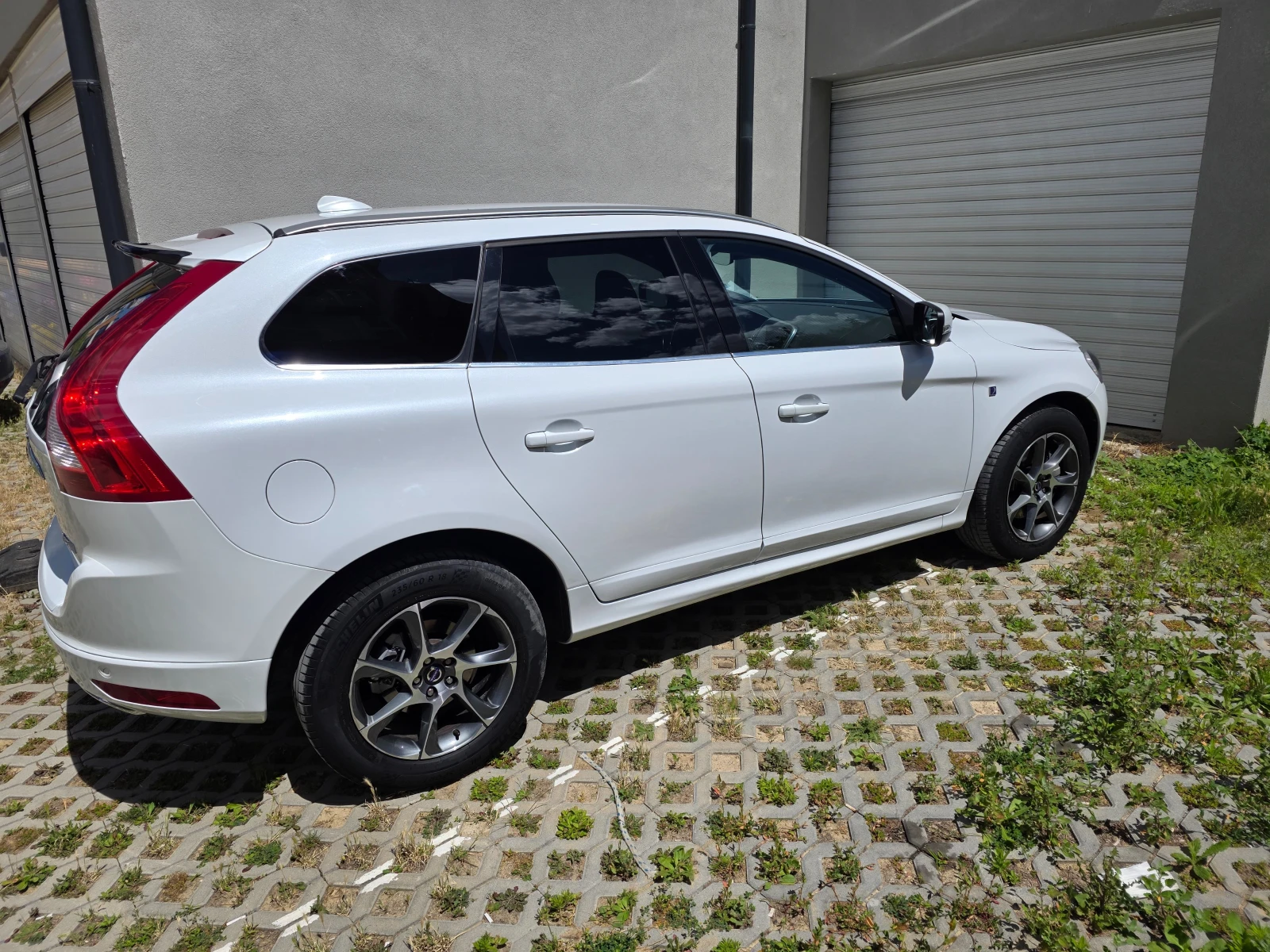 Volvo XC60 2.4/D5/215k.c /4x4 /Moto-Pfohe, снимка 2 - Автомобили и джипове - 55072971