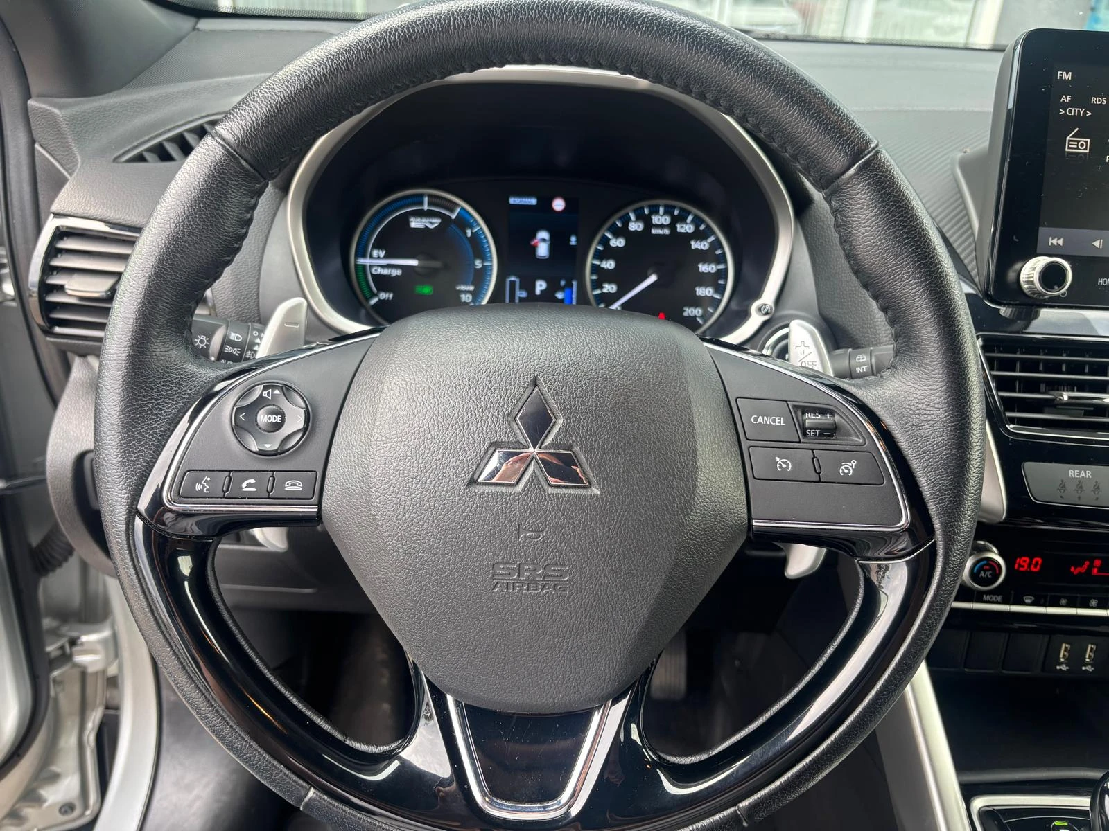 Mitsubishi Eclipse Cross INTENSE PHEV, снимка 9 - Автомобили и джипове - 55294358