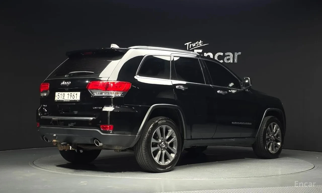 Jeep Cherokee 3.6 Limited | АВТОФИНАНСИРАНЕ БЕЗ ПЪРВОНАЧАЛНА, снимка 2 - Автомобили и джипове - 55836938