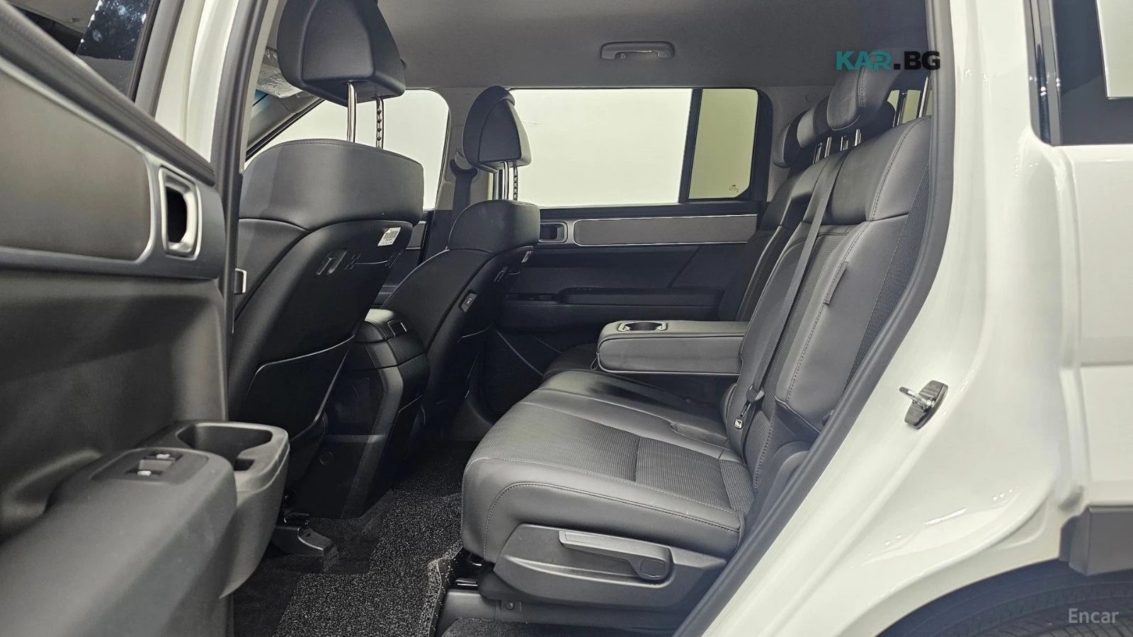 Hyundai Santa fe EXCLUSIVE* 2.5T* DISTRONIC* ПОДГРЕВ* ОБДУХ* КАМЕРА, снимка 11 - Автомобили и джипове - 55976952