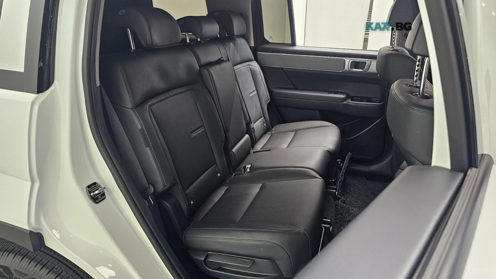 Hyundai Santa fe EXCLUSIVE* 2.5T* DISTRONIC* ПОДГРЕВ* ОБДУХ* КАМЕРА, снимка 10 - Автомобили и джипове - 55976952