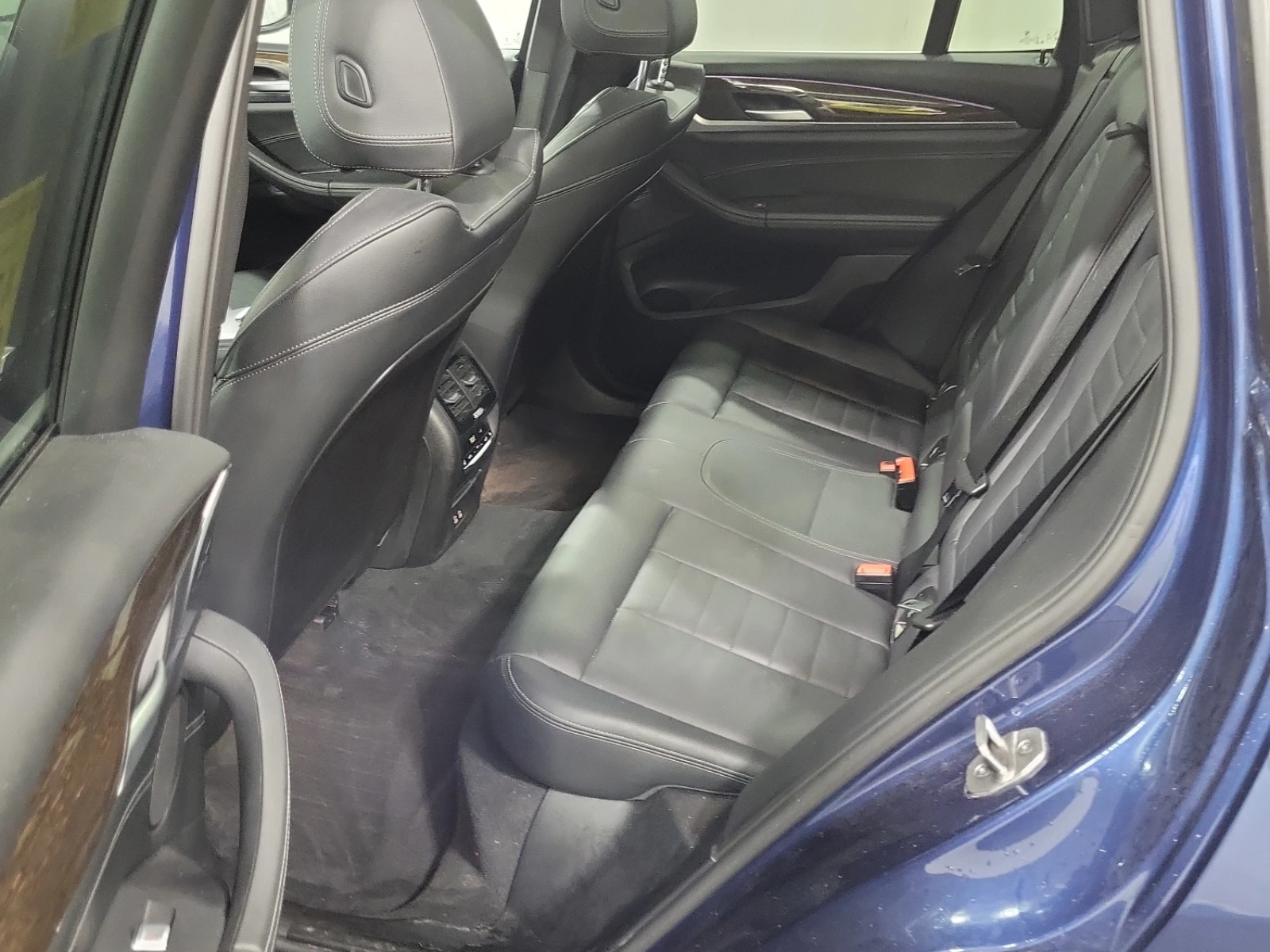 BMW X3 Xdrive30i, снимка 13 - Автомобили и джипове - 56503645