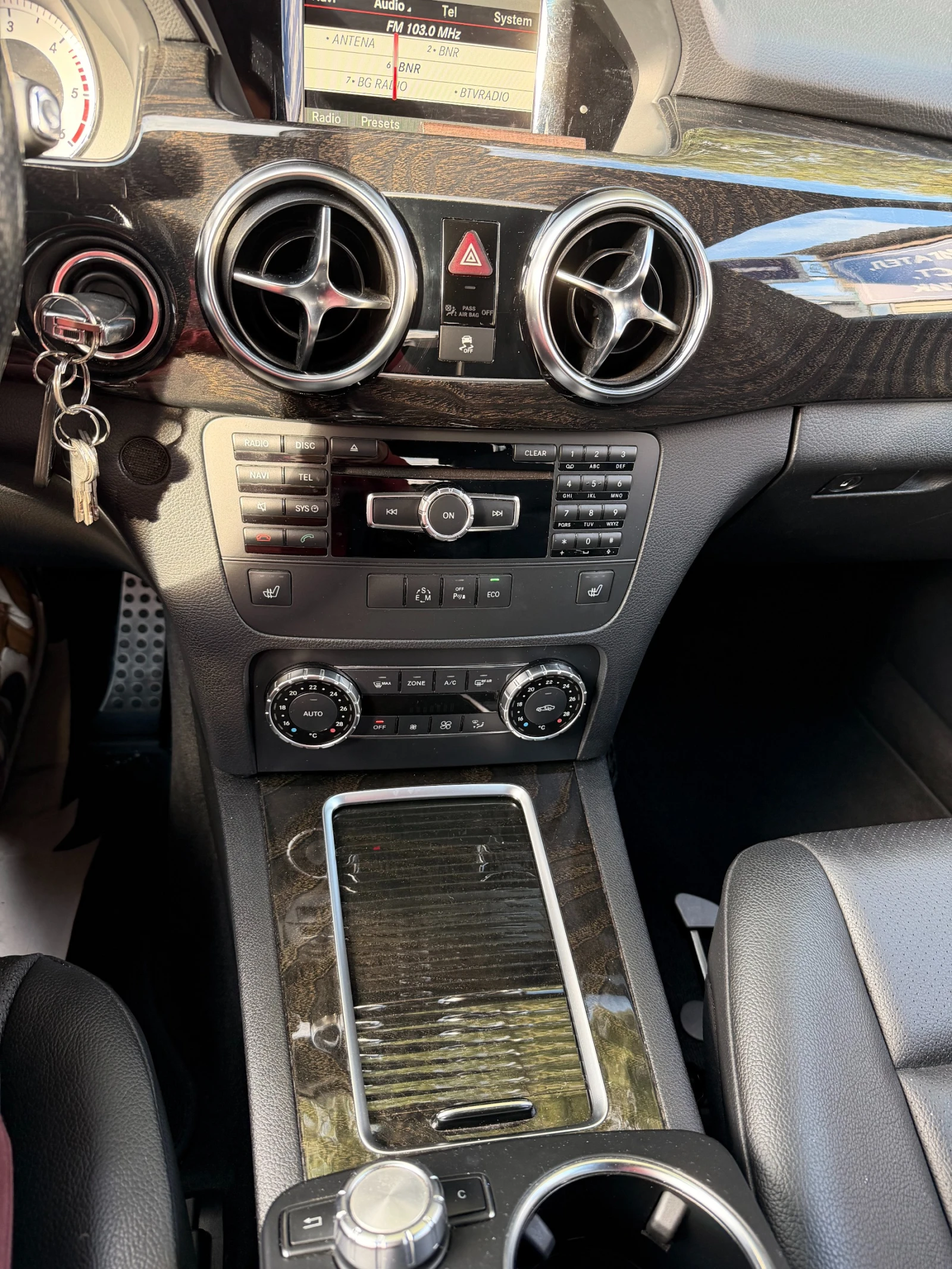 Mercedes-Benz GLK 4MATIC GLK250 BLUETEC, снимка 6 - Автомобили и джипове - 56681092